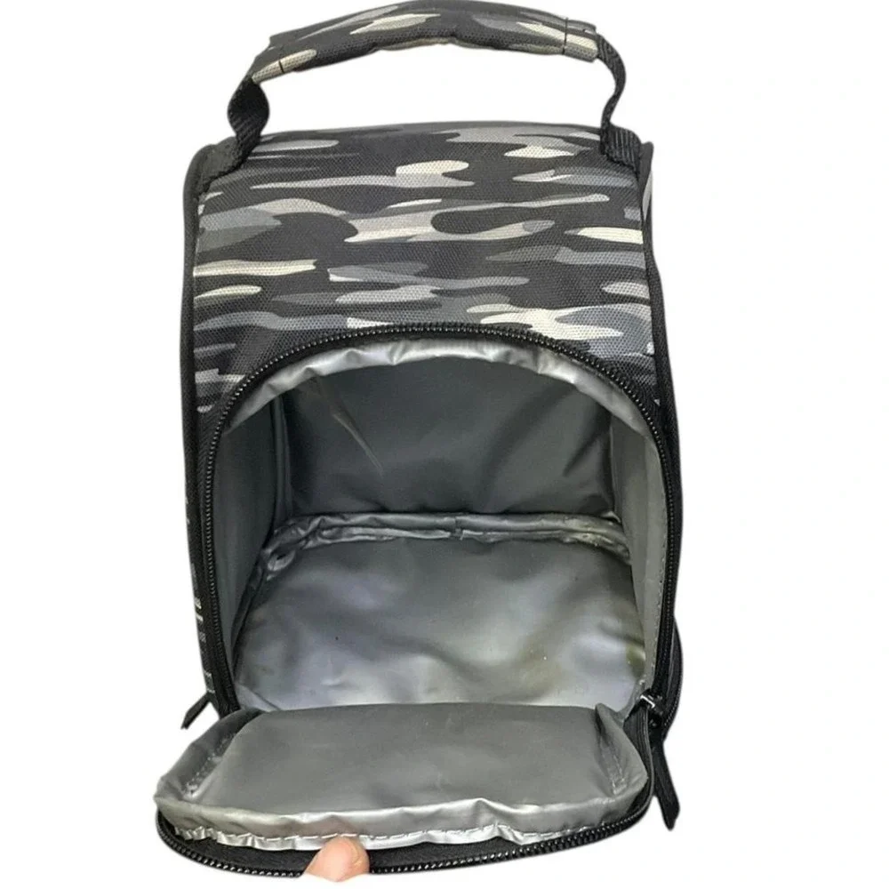 Nike camo lunch bag with‎ 2 compartments